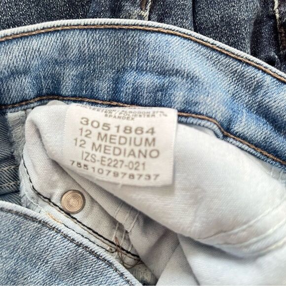 Lee Y2K Light Wash Relaxed Fit Straight Leg Denim Jeans - Picture 3 of 9